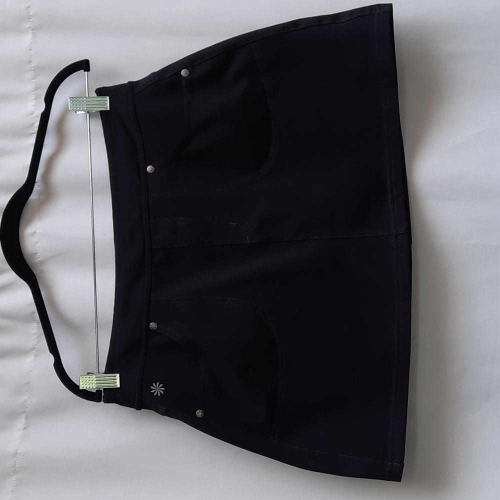 ATHLETA Endorphin Run Athletic  Skirt Black with Pockets Size Small